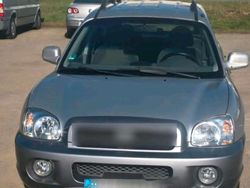 Grau Gebraucht 2003 Hyundai Santa Fe SUV | 3.150 €