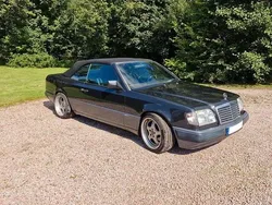 Schwarz Gebraucht 1992 Mercedes E300 Sportline Cabrio | 18.500 €
