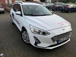 Weiß Gebraucht 2020 Ford Focus Trend Limousine | 12.350 € (Guter Preis)