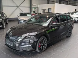 Schwarz Gebraucht 2020 Skoda Octavia RS Kombi | 23.900 € (Fairer Preis)