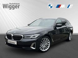 Grau Gebraucht 2022 BMW 540 Luxury Line Kombi | 48.400 € (Fairer Preis)
