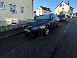 Grau Gebraucht 2011 Audi A4 Sport Limousine | 6.299 € (Superpreis)