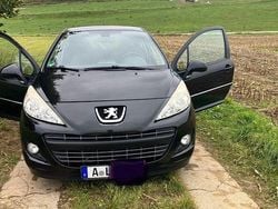 Schwarz Gebraucht 2010 Peugeot 207 Sportium Kleinwagen | 2.490 € (Superpreis)
