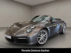 Grau Gebraucht 2024 Porsche 911 Carrera Cabriolet Cabrio | 135.400 € (Guter Preis)