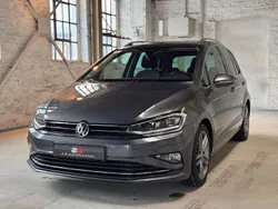 Grau Gebraucht 2018 VW Golf VII Highline Limousine | 16.990 € (Etwas zu teuer)