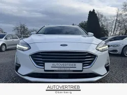 Weiß Gebraucht 2021 Ford Focus Kombi | 13.990 € (Fairer Preis)
