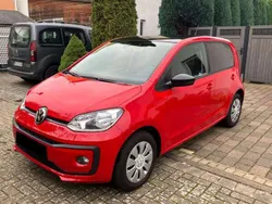 Rot Gebraucht 2016 VW up! move up! Kleinwagen | 6.990 € (Guter Preis)