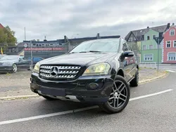 Schwarz Gebraucht 2008 Mercedes ML320 Avantgarde SUV | 6.590 € (Fairer Preis)