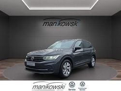 Grau Gebraucht 2022 VW Tiguan SUV | 28.749 € (Guter Preis)