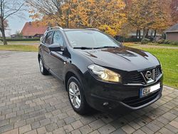 Schwarz Gebraucht 2012 Nissan Qashqai +2 Tekna SUV | 7.799 € (Fairer Preis)