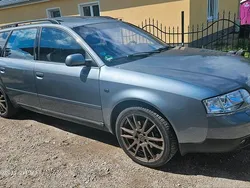 Grau Gebraucht 2001 Audi A6 Kombi | 2.300 € (Guter Preis)