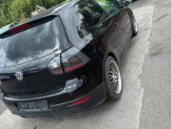 Schwarz Gebraucht 2007 VW Golf V Trendline | 1.900 € (Fairer Preis)