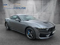 Carbonized gray/asher gray Neu 2025 Ford Mustang Dark Horse | 69.800 € (Fairer Preis)