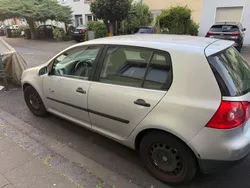 Grau Gebraucht 2004 VW Golf IV Basis Kombi | 1.200 € (Guter Preis)