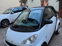 Weiß Gebraucht 2009 Smart ForTwo Coupé Kleinwagen | 4.900 €