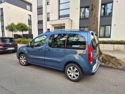 Blau Gebraucht 2011 Peugeot Partner Tepee Family Van / Kleinbus | 4.490 € (Fairer Preis)