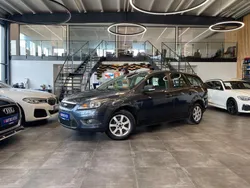 Grau Gebraucht 2009 Ford Focus Titanium Kombi | 3.799 € (Etwas zu teuer)
