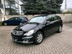 Schwarz Gebraucht 2007 Mercedes R350 Van / Kleinbus | 2.700 € (Superpreis)