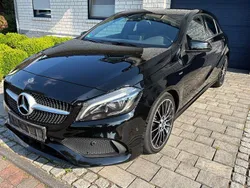 Schwarz Gebraucht 2017 Mercedes A180 AMG line Limousine | 17.300 € (Etwas zu teuer)