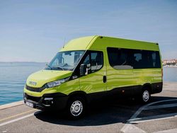 Gebraucht 2016 Iveco Daily Kombi | 19.400 €