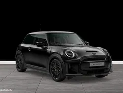 Schwarz Gebraucht 2023 Mini Cooper SE Kleinwagen | 19.890 € (Guter Preis)
