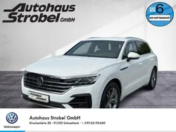 Weiß Gebraucht 2020 VW Touareg R-line SUV | 50.990 € (Fairer Preis)