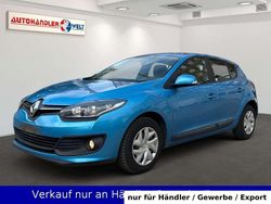 Blau Gebraucht 2015 Renault Mégane III Limousine | 5.199 € (Guter Preis)