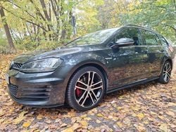 Grau Gebraucht 2015 VW Golf VII GTD Kombi | 13.250 € (Guter Preis)
