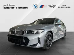 Grau Neu 2025 BMW 318 Exclusive Kombi | 45.997 €