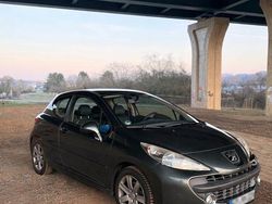 Grau Gebraucht 2005 Peugeot 207 Kleinwagen | 3.100 €