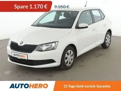 Weiß Gebraucht 2017 Skoda Fabia Active Limousine | 8.180 € (Fairer Preis)
