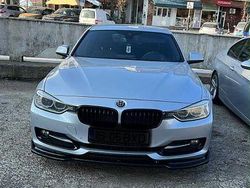 Grau Gebraucht 2012 BMW 320 Sport Line Kombi | 12.800 € (Teuer)