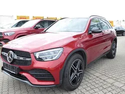 Rot Gebraucht 2020 Mercedes GLC200 AMG line SUV | 34.980 € (Teuer)
