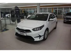 Wd) carraraweiss (weiss Neu 2025 Kia Ceed Vision Limousine | 22.490 € (Fairer Preis)