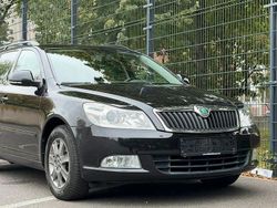 Schwarz Gebraucht 2010 Skoda Octavia Impuls Edition Kombi | 7.490 € (Guter Preis)