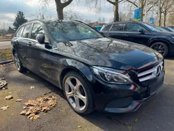 Schwarz Gebraucht 2015 Mercedes C200 Kombi | 10.490 €