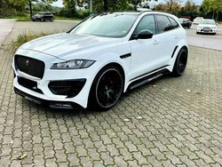 Weiß Gebraucht 2019 Jaguar F-Pace R-Sport SUV | 37.990 €