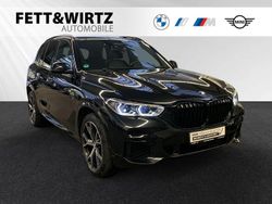 Saphirschwarz metallic Gebraucht 2021 BMW X5 M Sport SUV | 51.690 € (Fairer Preis)