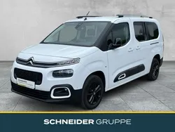Weiß Gebraucht 2023 Citroën Berlingo Feel Van / Kleinbus | 27.380 € (Fairer Preis)