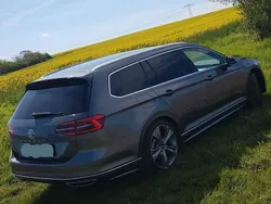 Grau Gebraucht 2018 VW Passat Highline Limousine | 15.499 € (Fairer Preis)