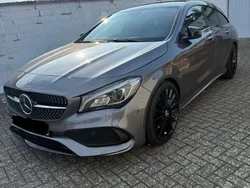 Grau Gebraucht 2017 Mercedes CLA250 Shooting Brake Kombi | 24.000 € (Guter Preis)