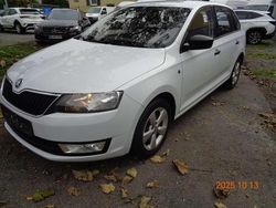 Bila moon/moon white Gebraucht 2015 Skoda Rapid Active Kleinwagen | 4.900 € (Guter Preis)