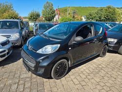 Schwarz Gebraucht 2009 Peugeot 107 Filou Kleinwagen | 1.600 € (Fairer Preis)
