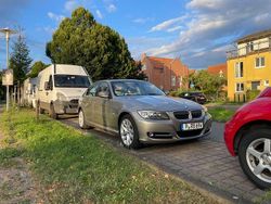Gold Gebraucht 2010 BMW 318 Lifestyle Limousine | 7.900 € (Guter Preis)