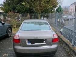 Grau Gebraucht 2002 Audi A4 Limousine | 1.700 € (Guter Preis)