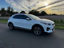 Weiß Gebraucht 2021 Kia XCeed 4 SUV | 19.900 € (Fairer Preis)