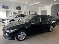 Schwarz Gebraucht 2021 VW Golf VIII Kombi | 15.985 € (Guter Preis)