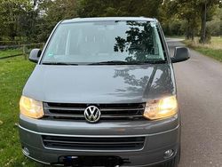Grau Gebraucht 2011 VW T5 Van | 17.000 € (Etwas zu teuer)