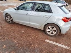 Grau Gebraucht 2021 Audi A1 Sportback Sport Kleinwagen | 19.950 € (Guter Preis)