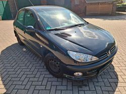 Gebraucht 2009 Peugeot 206 Limousine | 1.000 € (Guter Preis)
